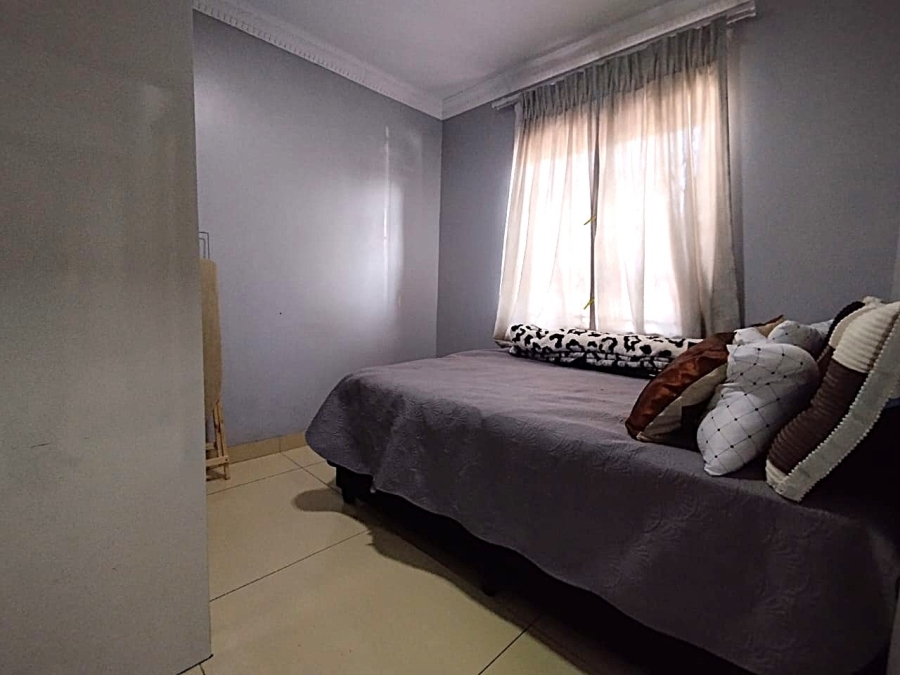 3 Bedroom Property for Sale in Montclair Western Cape